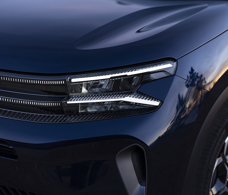 Ліва фара Citroën C5 Aircross