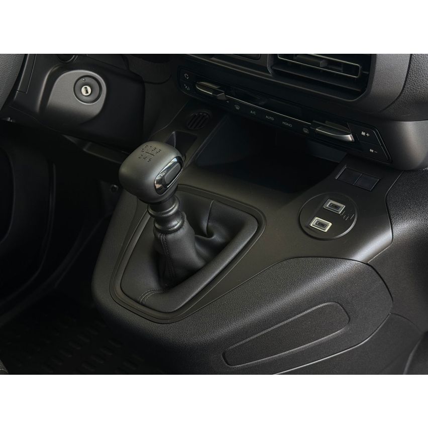 Citroën Berlingo, Crew Cab L2, 1,5 BHDi, МКПП-6, 2026