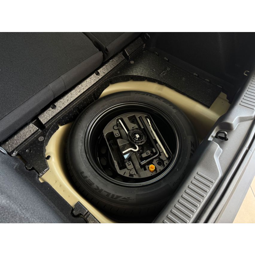 Citroën C3, Plus, 1.2 PT 100 к.с., МКПП-6, SXM0, 2025
