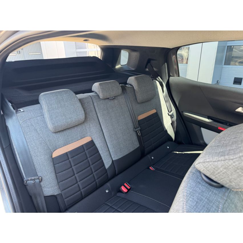 Citroën C3 Aircross, Plus, 1.2 PT 100 к.с., МКПП-6, SXM0, 2025