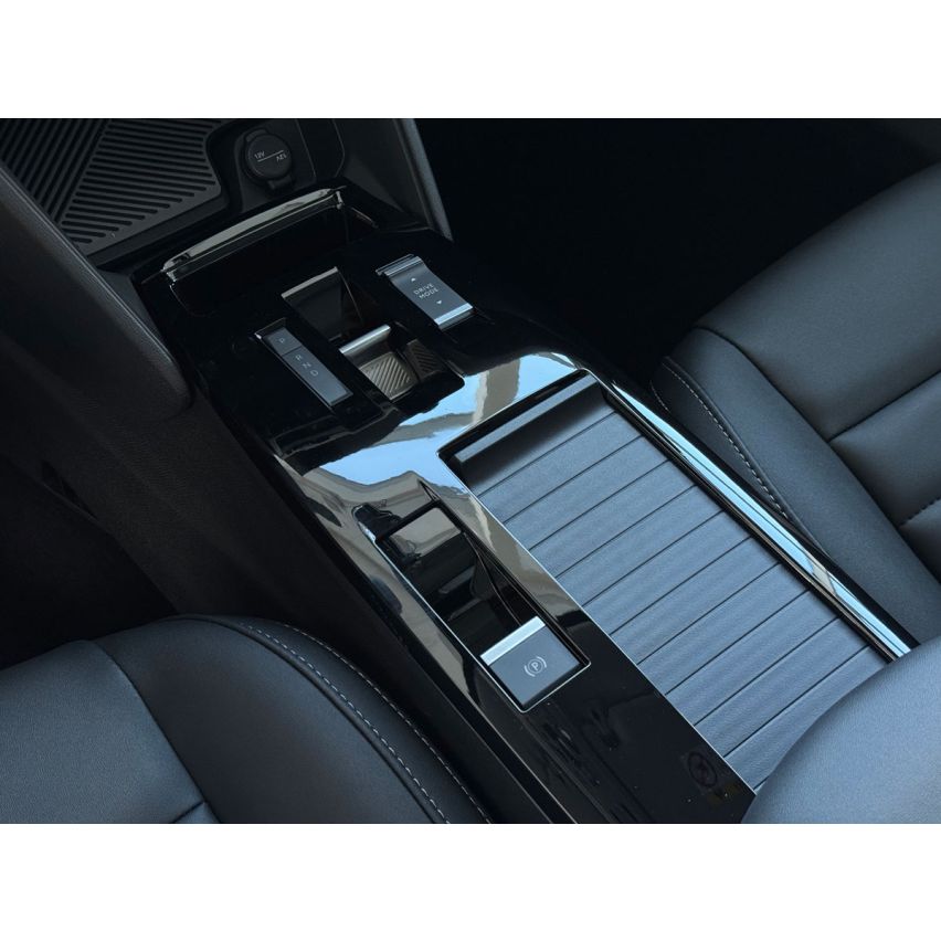 Citroën С4, Max, 1.2 Hybrid 136 к.с. AКПП-6, EMP0, 2026