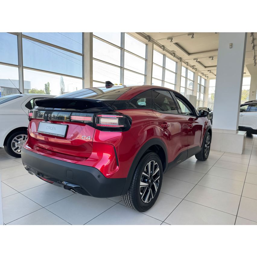 Citroën С4, Max, 1.2 Hybrid 136 к.с. AКПП-6, VHM5, 2026