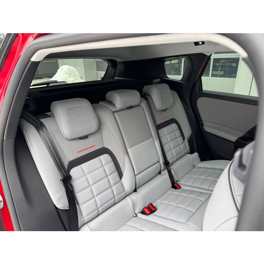Citroën C5 Aircross, MAX, 1,6 л, АКПП-6, PYM0, 2026