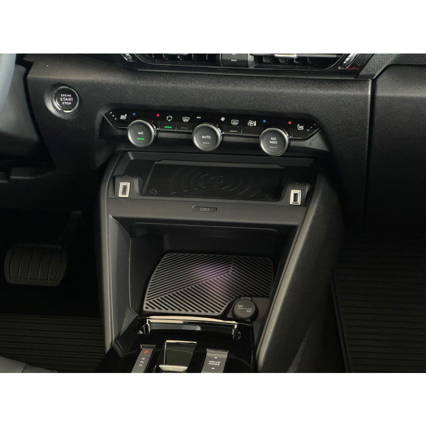 Citroën С4, Max, 1.2 Hybrid 136 к.с. AКПП-6, 6LM0, 2026
