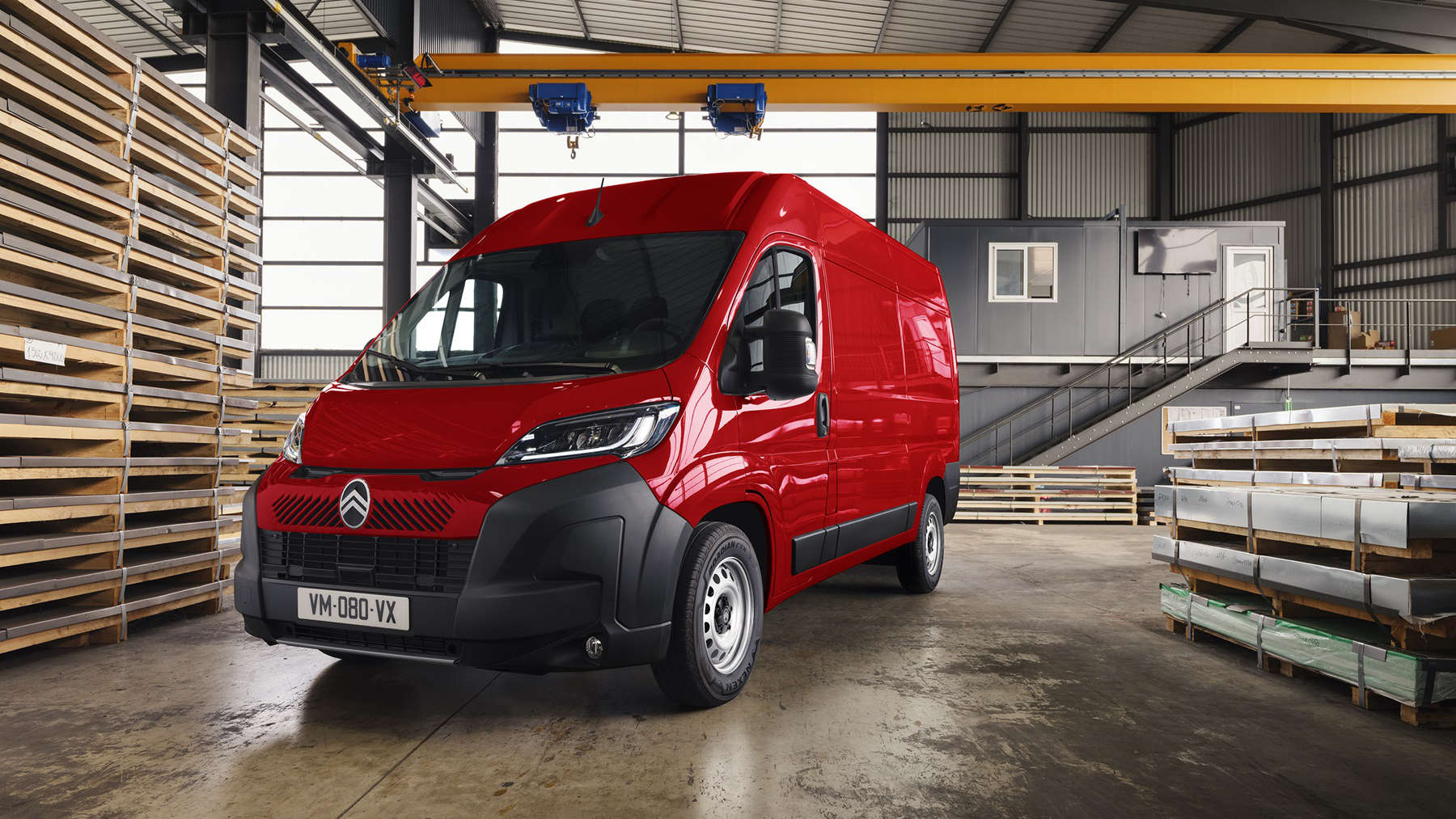 Новий CITROЁN Jumper готовий розвивати ваш бізнес: автомобіль уже прямує в Україну, сформовано перелік версій, оголошено ціни